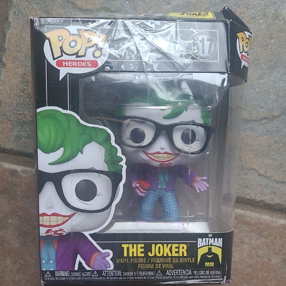 New! Funko Pop Heroes The Joker vinyl bobble head action figure #517